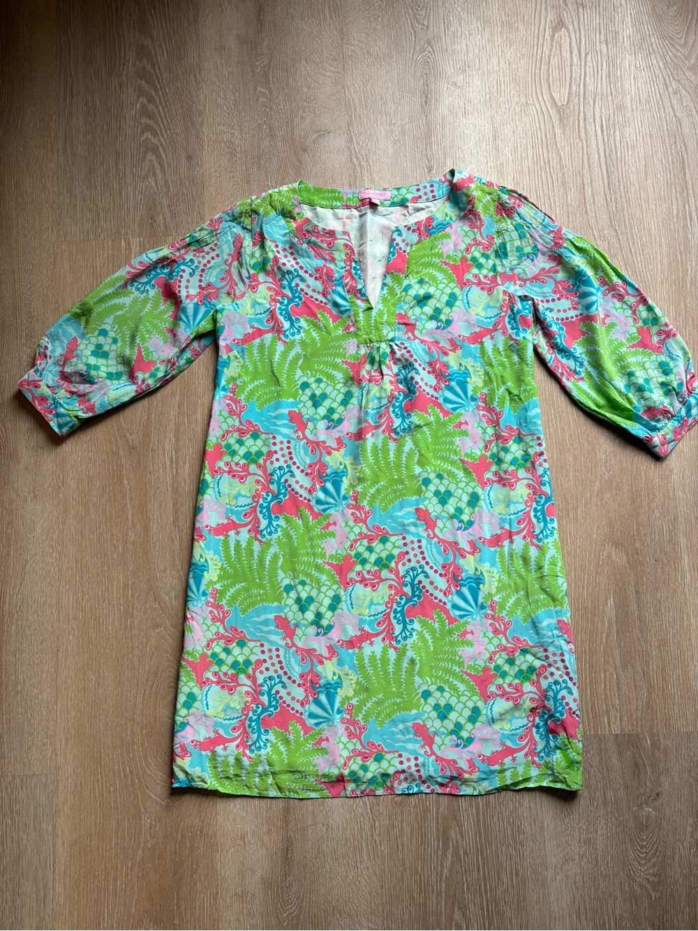 Lilly Pulitzer Silk Vibrant Floral & Gecko Print Tunic Shift Mini Dress Size 6